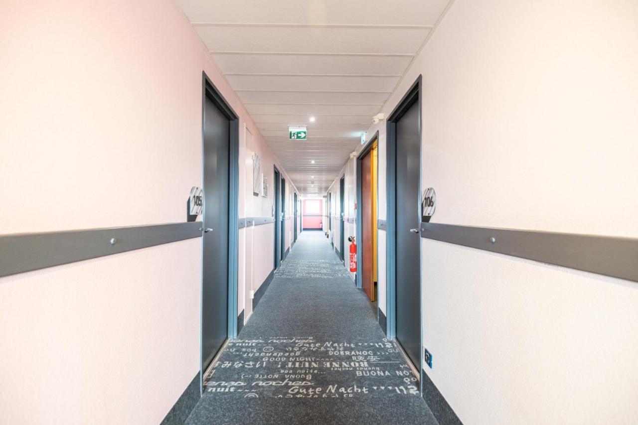 B&B Hotel Bordeaux Merignac Aeroport Exteriör bild