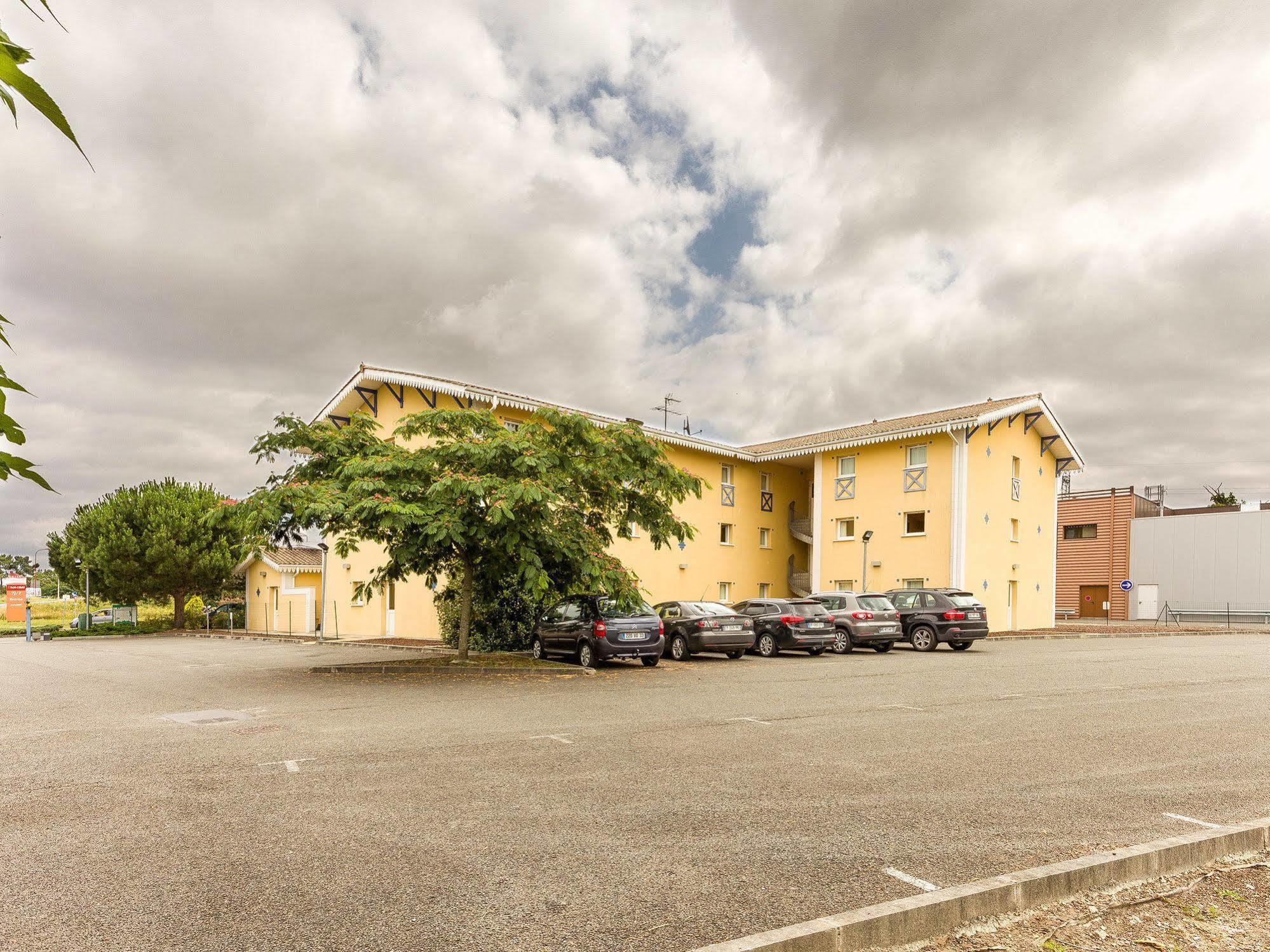 B&B Hotel Bordeaux Merignac Aeroport Exteriör bild